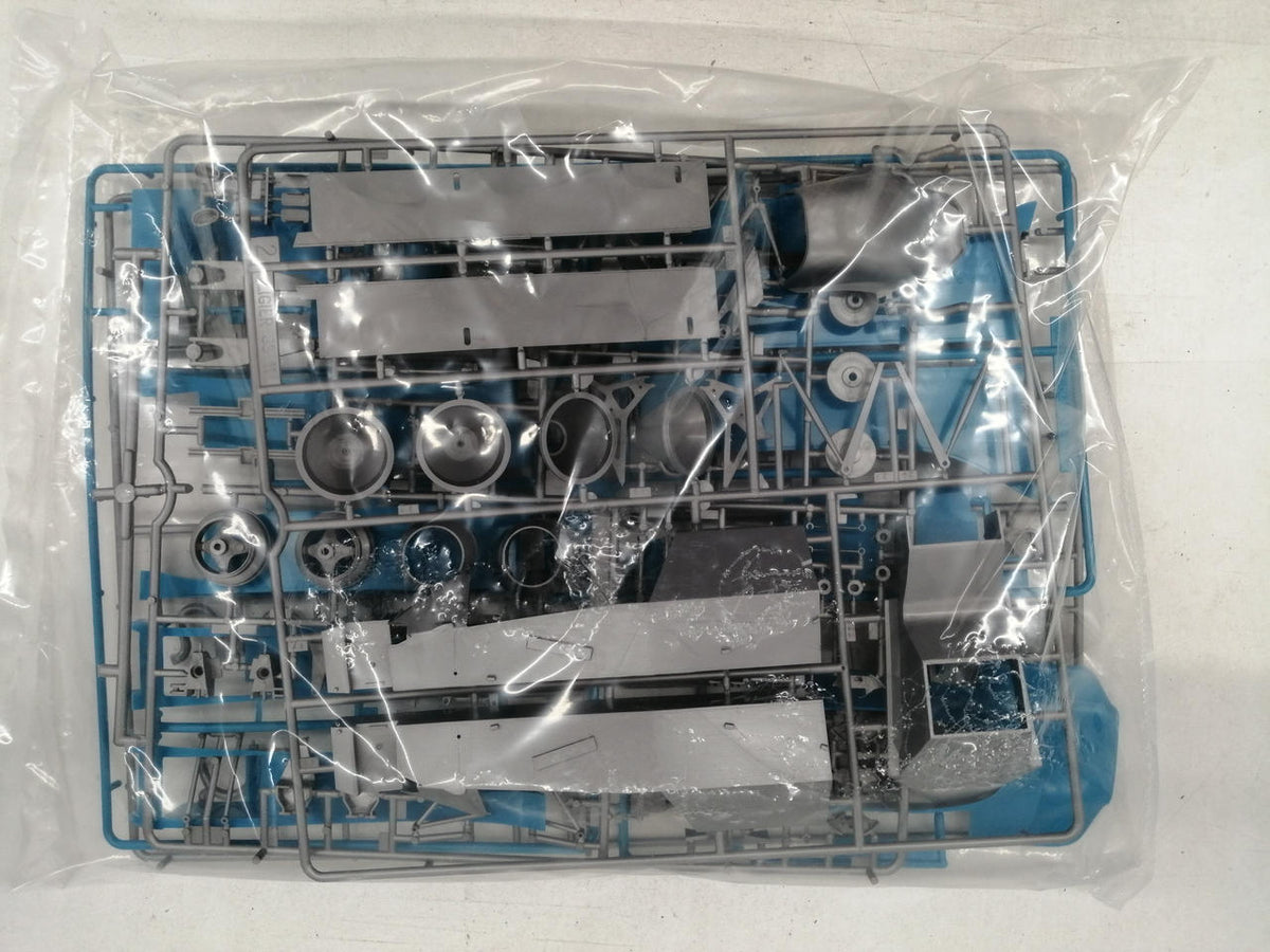 HELLER Scale Model 1/12 F-1 JS 11-1979-