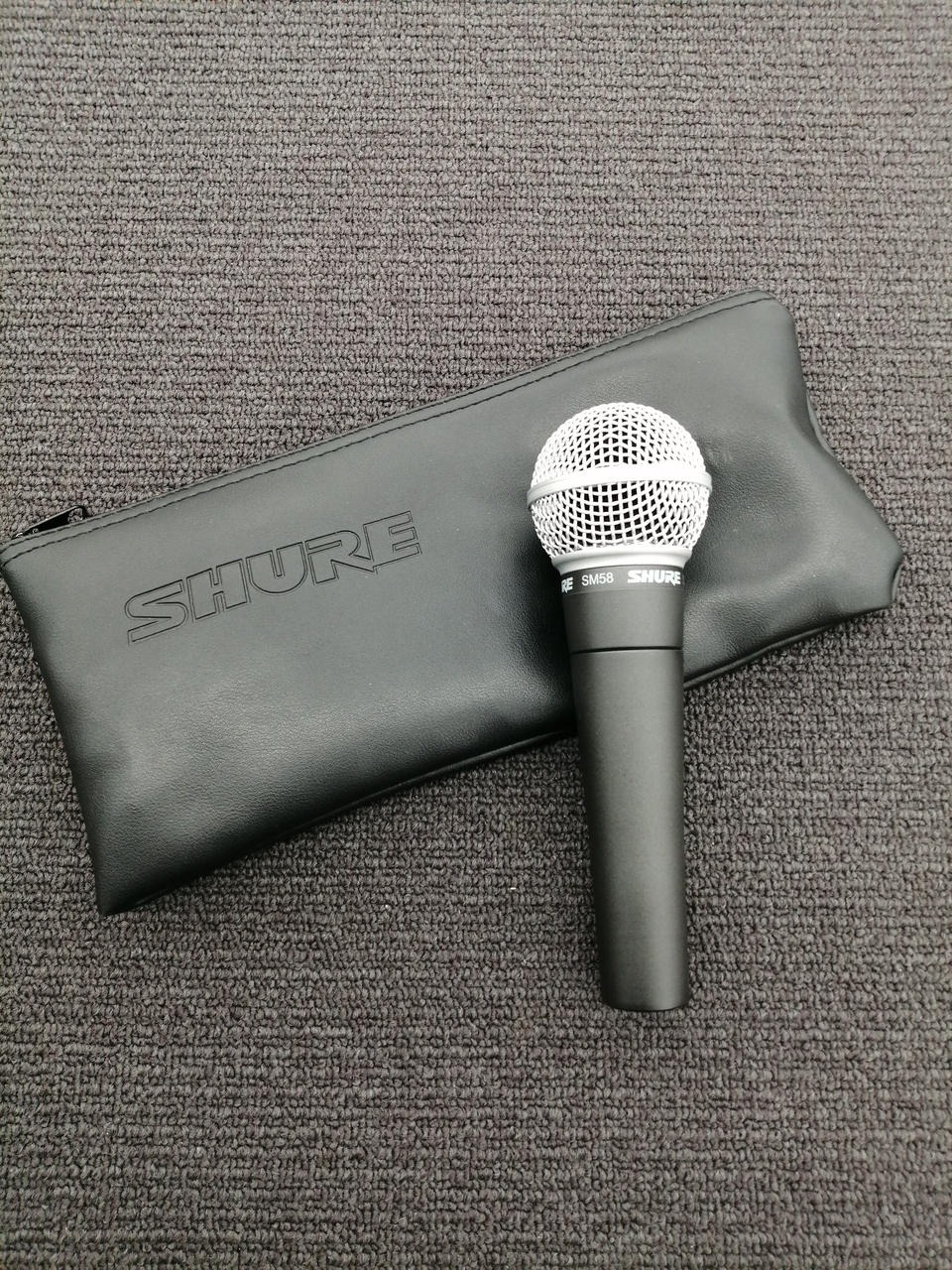 SHURE Dynamic Microphone SM58