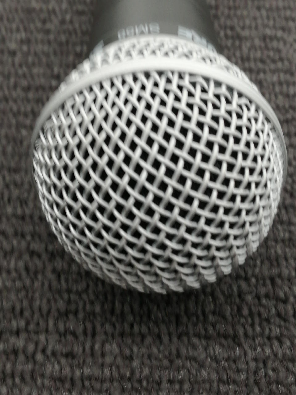 SHURE Dynamic Microphone SM58