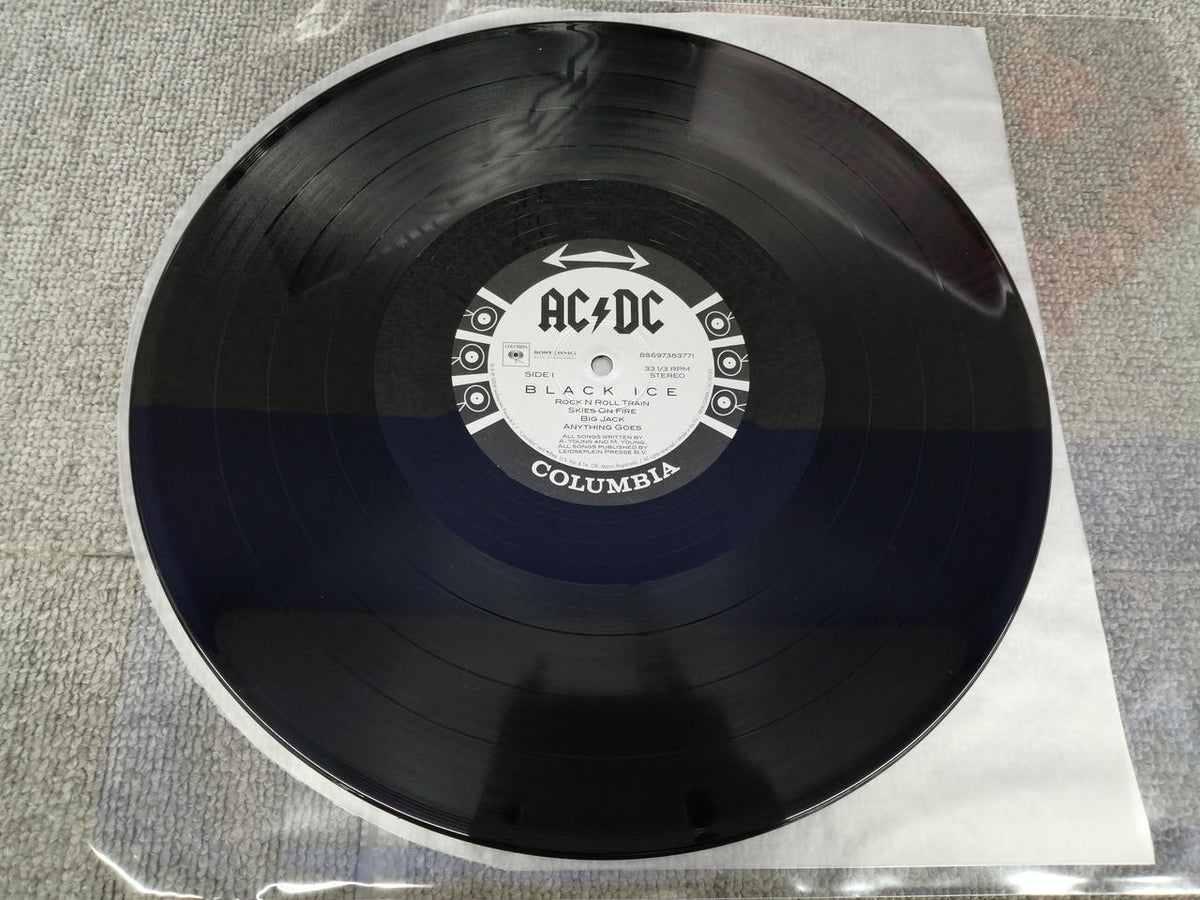 COLUMBIA AC/DC /BLACK ICE 88697 383771