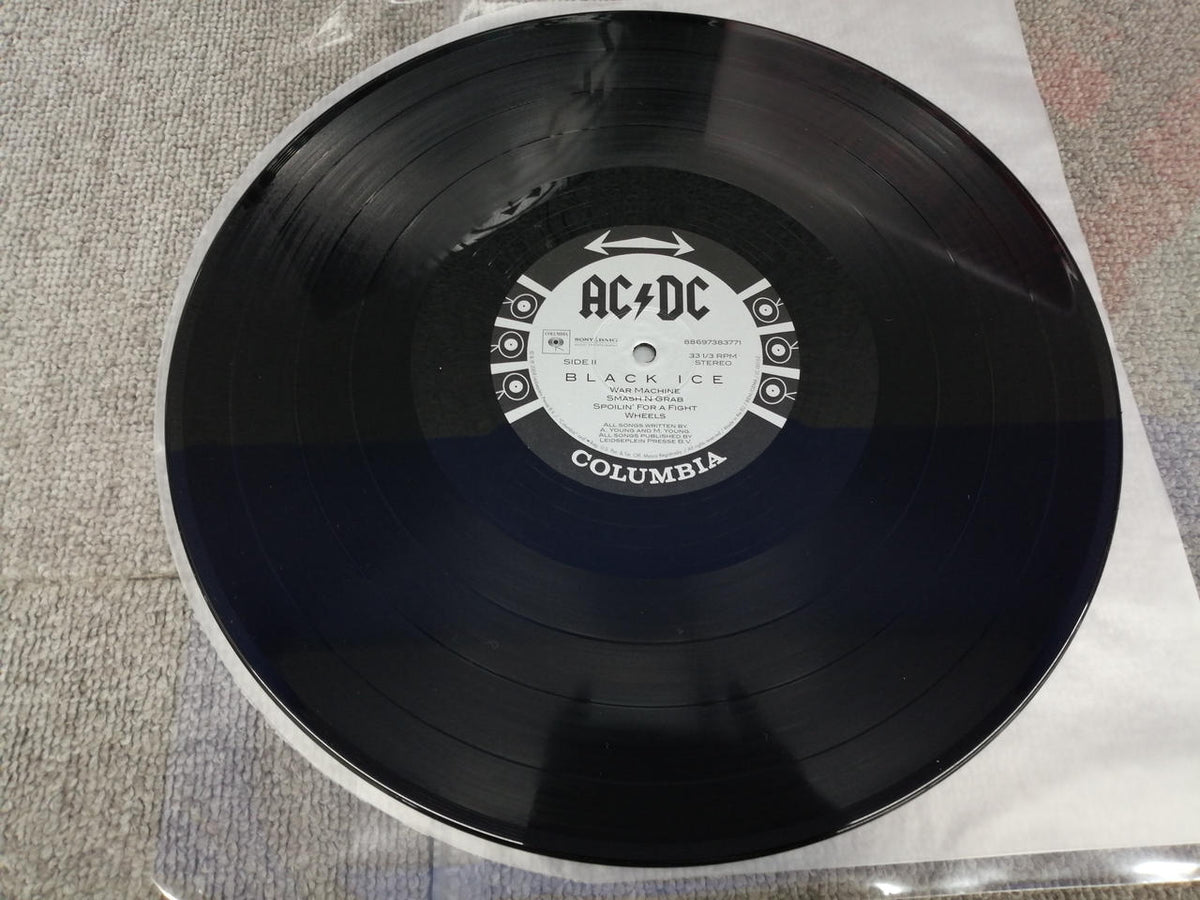 COLUMBIA AC/DC /BLACK ICE 88697 383771