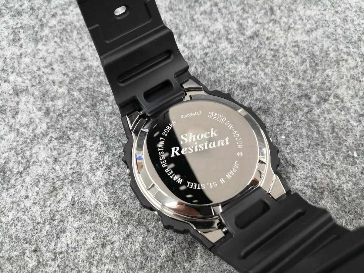 CASIO Wristwatch DW-5000R-1AJF