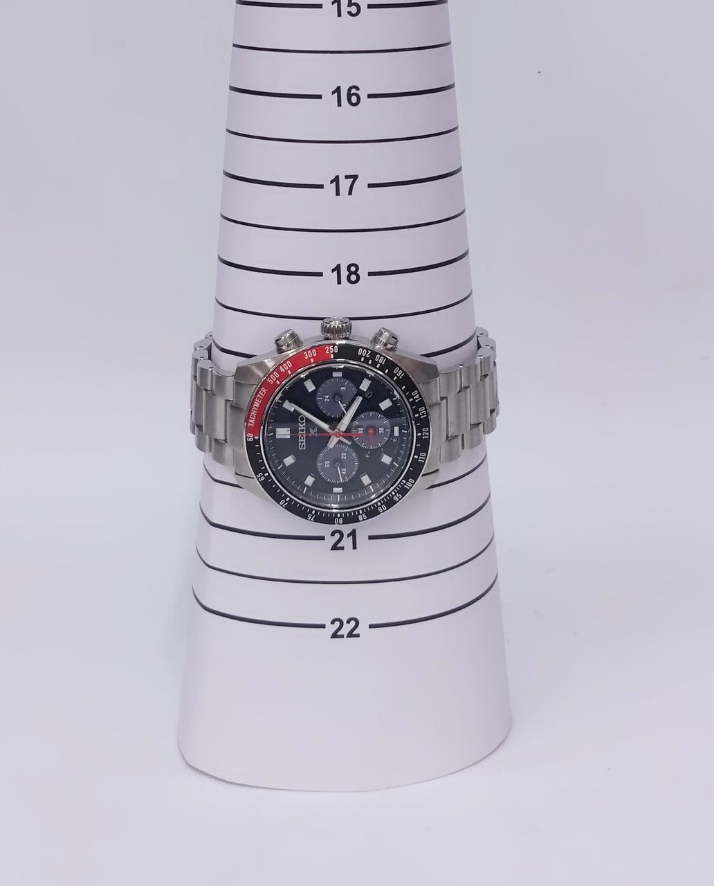 SEIKO Solar Wristwatch V192-0AH0