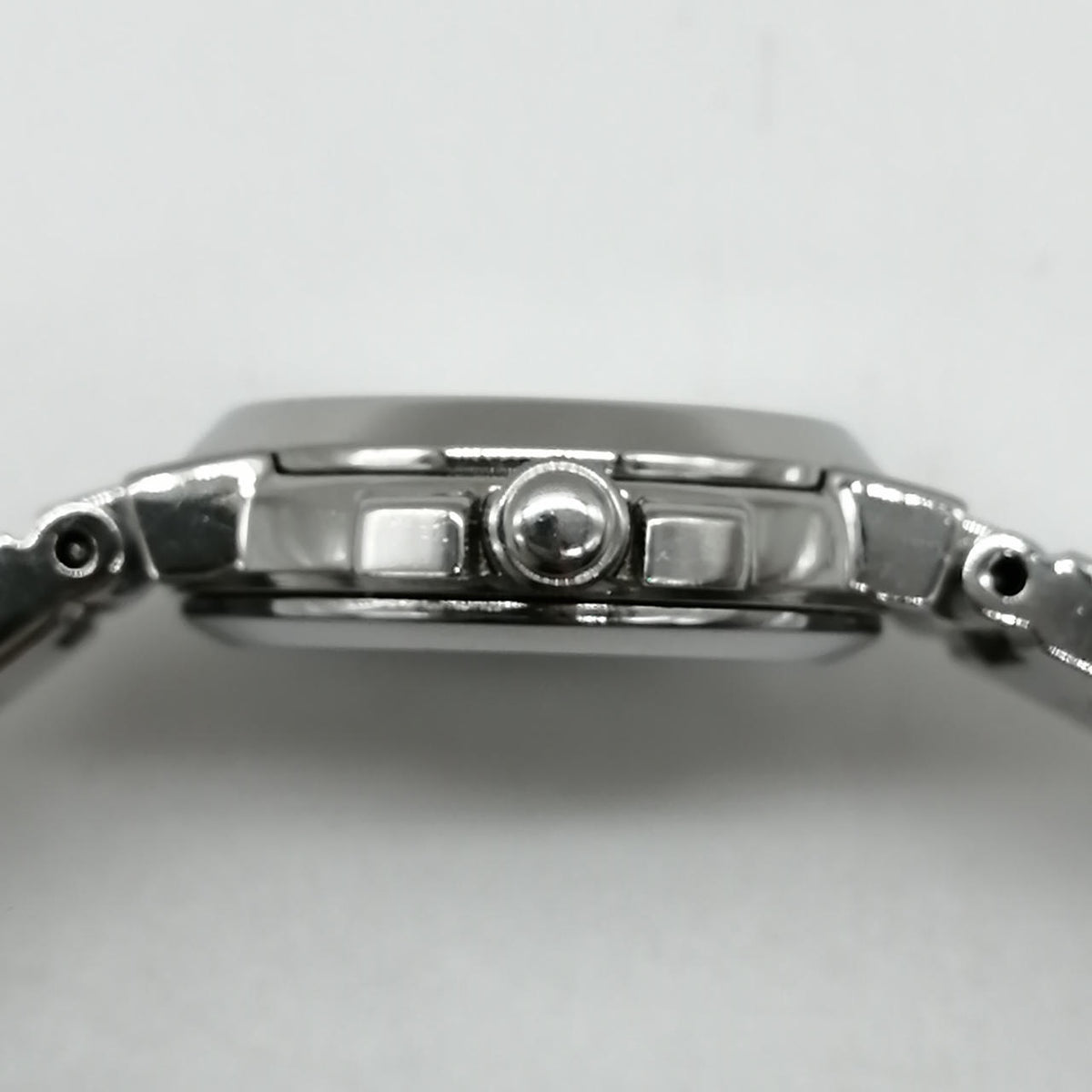 SEIKO Lucia Quartz Wristwatch 1F21-0AD0