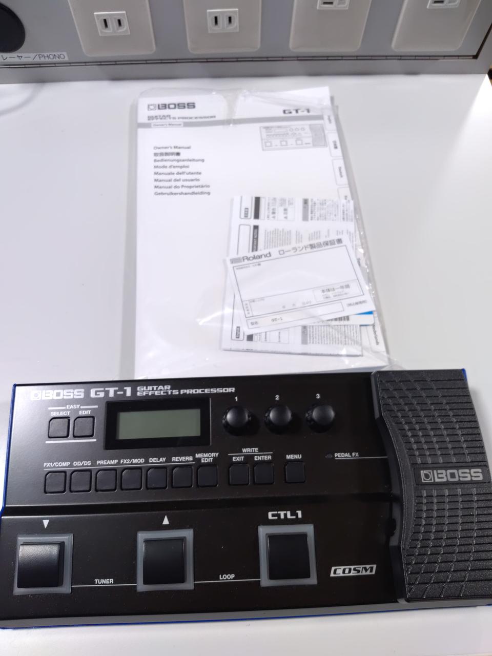 BOSS Multi-Effects GT-1 (AC missing)