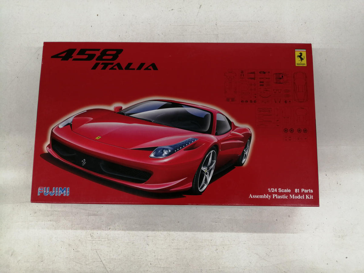 Fujimi 1/24 scale model Ferrari 458 Italy