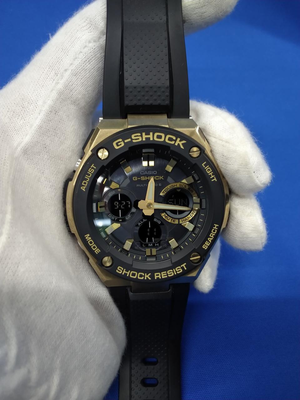 CASIO G-SHOCK GST-W100G