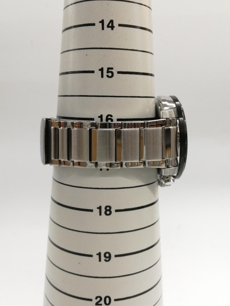 CITIZEN Solar Radio-Controlled Wristwatch H800-S107334
