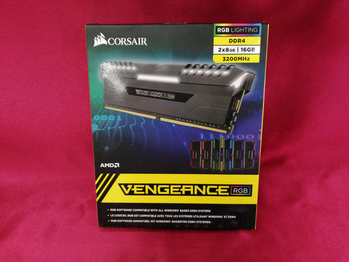 CORSAIR Memory CMR16GX4M2Z3200C16