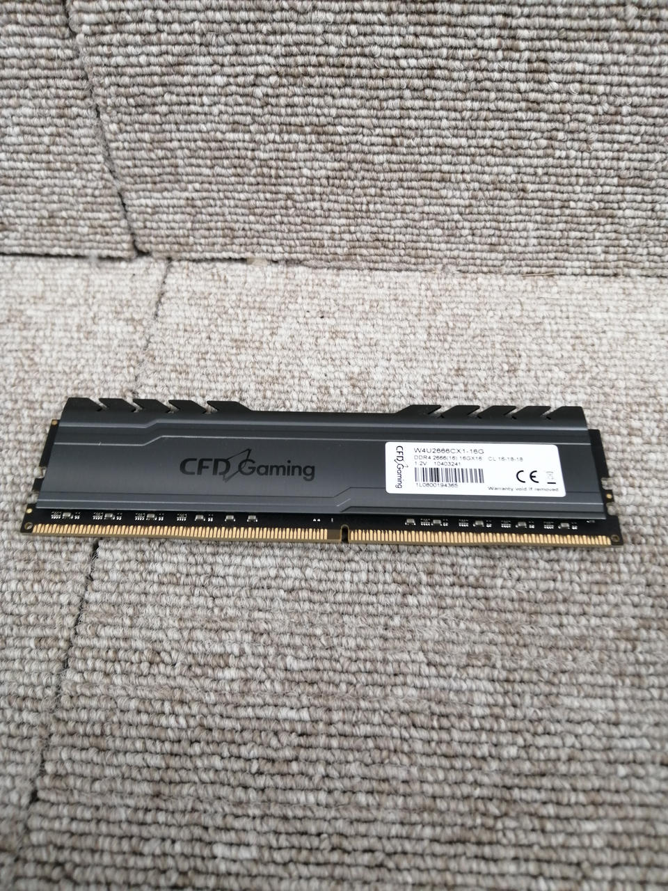 CFD Sales CFD Sales / DDR4 Memory W4U2666CX1-16G