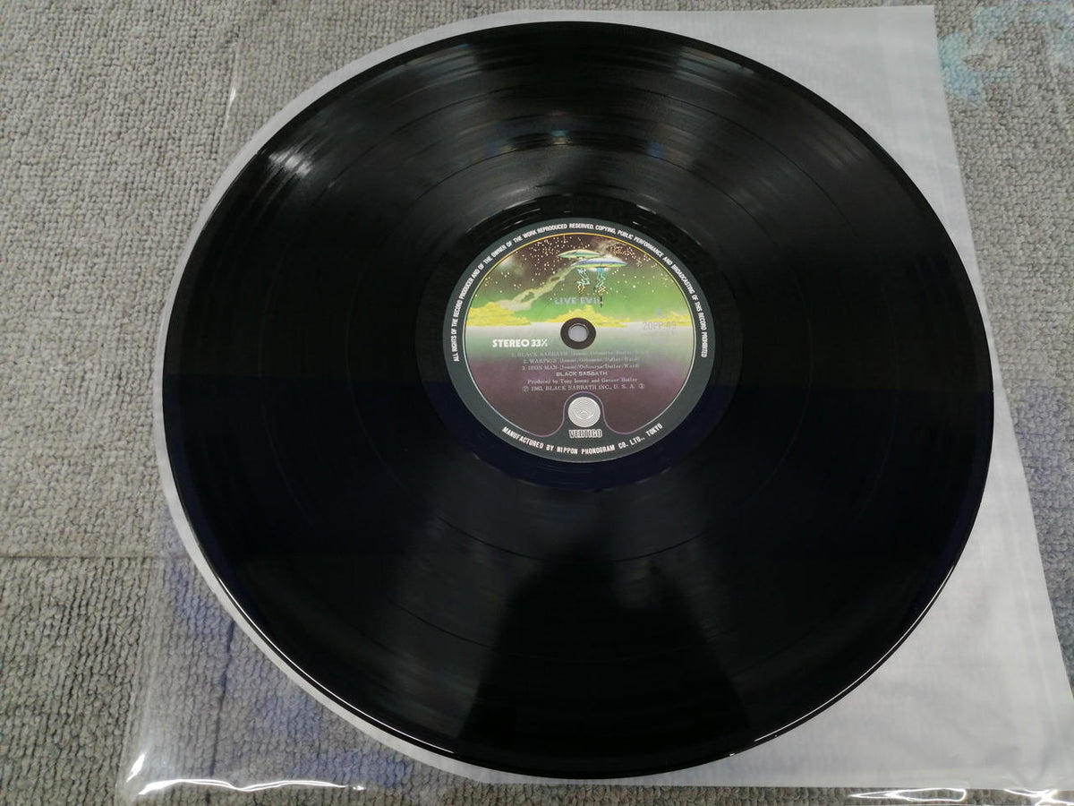 VERTIGO BLACK SABBATH/LIVE EVIL 20PP-49/50