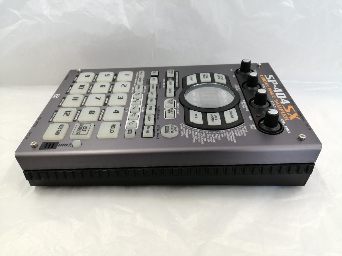 ROLAND Sampler SP404SX - Banzai Thrifting | BanzaiHobby