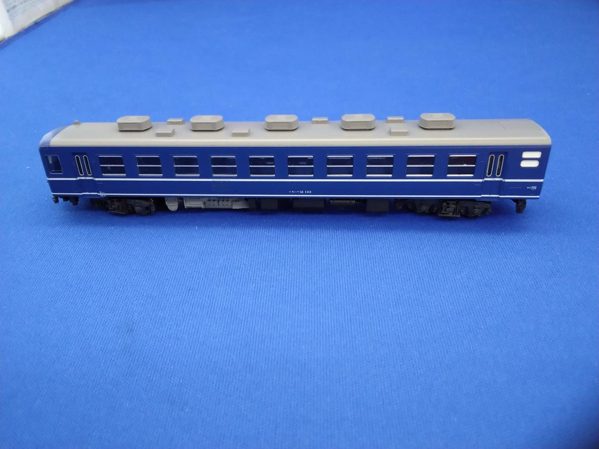 KATO 12 Series Express Passenger Cars JNR Specification 6 cars + 1 car set 10-1550 - Banzai Thrifting | BanzaiHobby