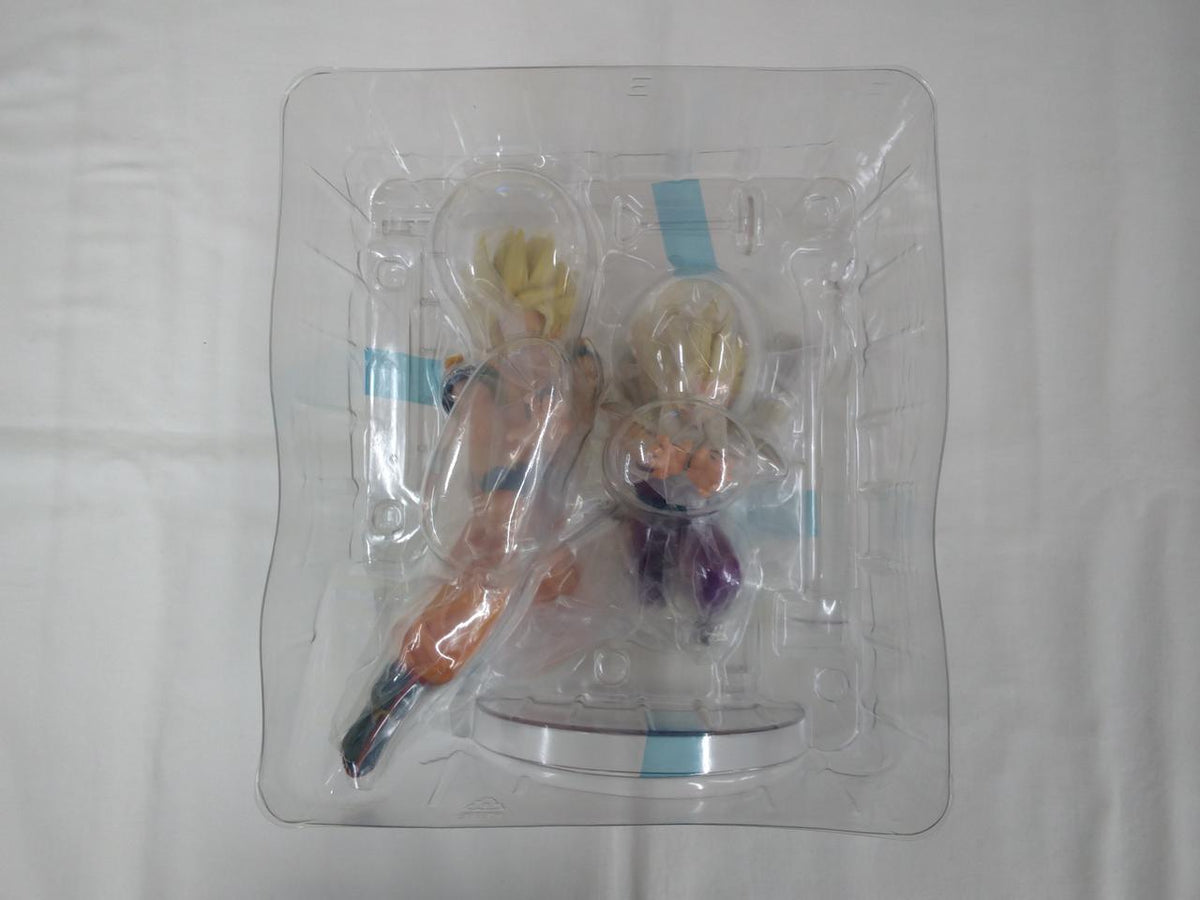 BANDAI SPIRITS Ichiban Kuji Figure Prize E Goku & Gohan - Banzai Thrifting | BanzaiHobby