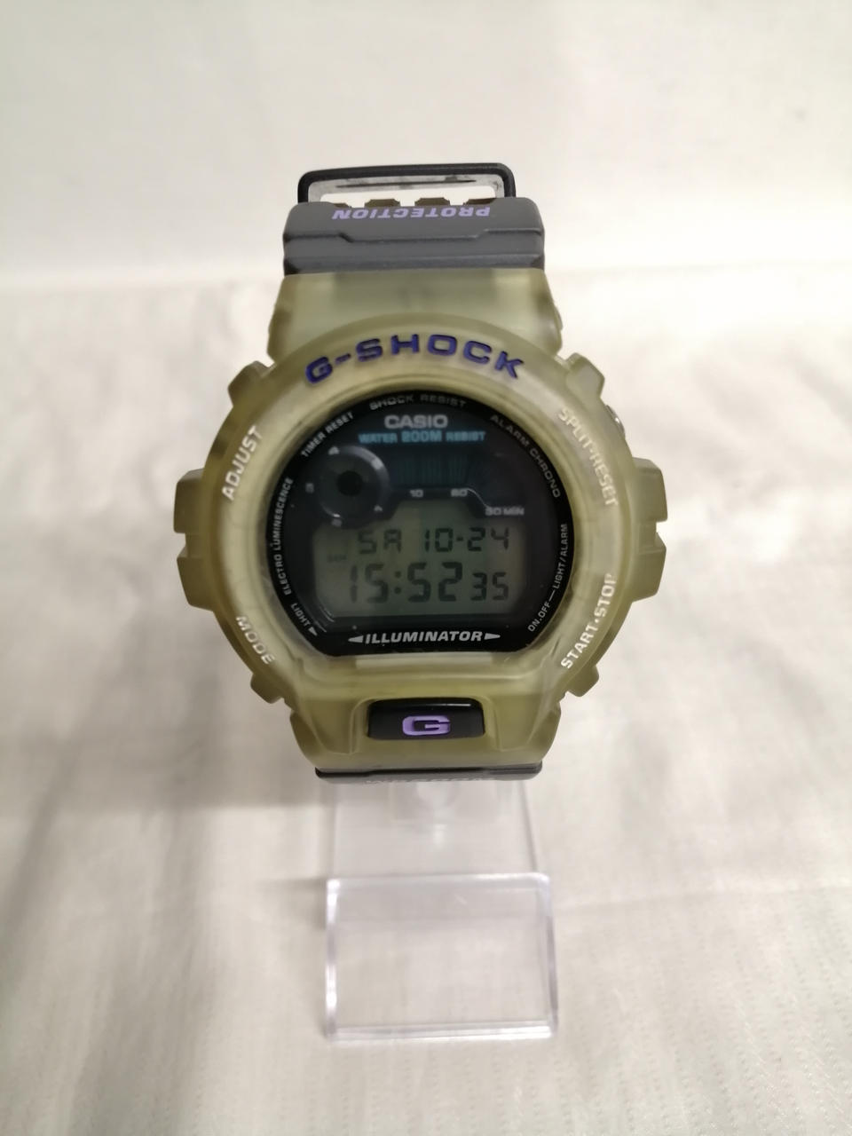 CASIO G-SHOCK DW-6900 / Yellowed - Banzai Thrifting | BanzaiHobby