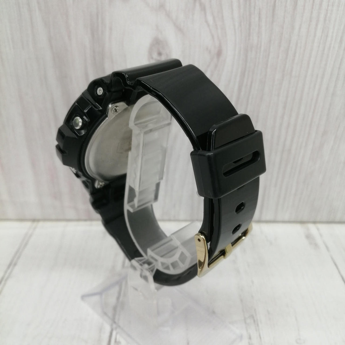G-SHOCK Quartz DW-6900CB - Banzai Thrifting | BanzaiHobby