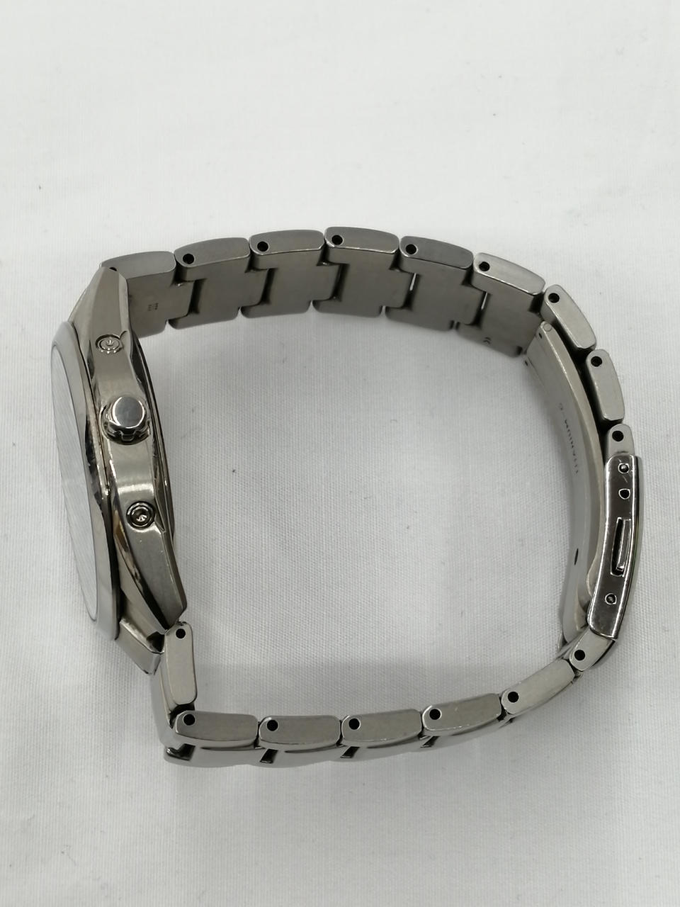 SEIKO Solar Watch 7B24-0BH0 - Banzai Thrifting | BanzaiHobby