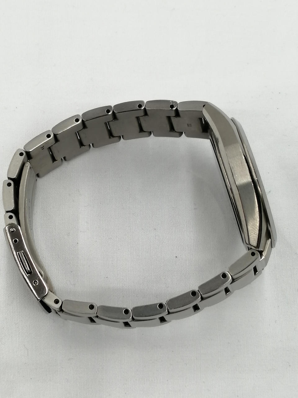 SEIKO Solar Watch 7B24-0BH0 - Banzai Thrifting | BanzaiHobby
