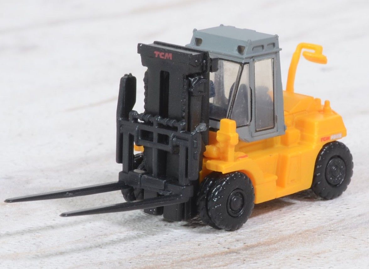 KATO 23-515 TCM Forklift FD115 (General Color) (2 Pieces) - BanzaiHobby