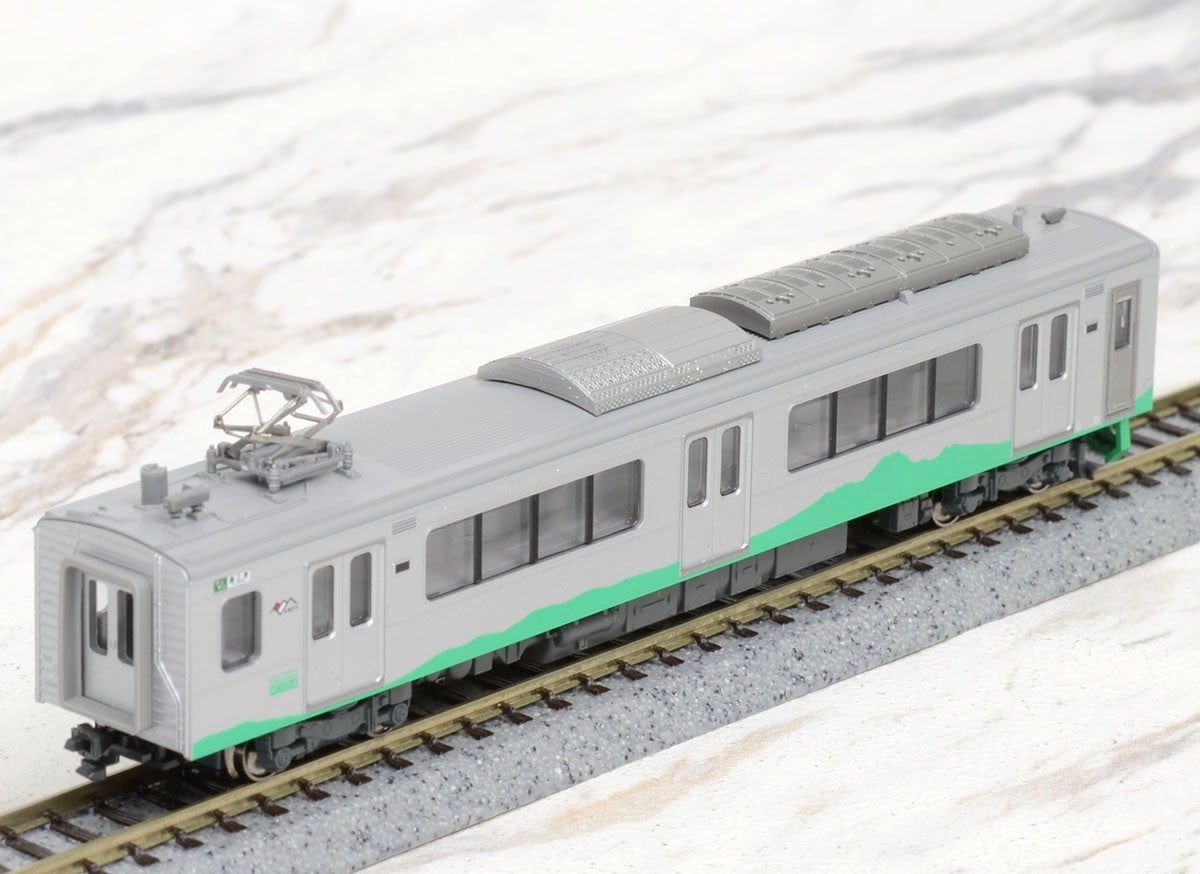 KATO Echigo TOKImeki Railway Series ET-127 (2-Car Set) - BanzaiHobby