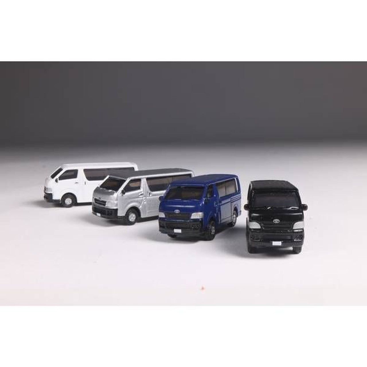 Kato 23-650 Toyota Hiace Long 4 Cars (N scale) - BanzaiHobby