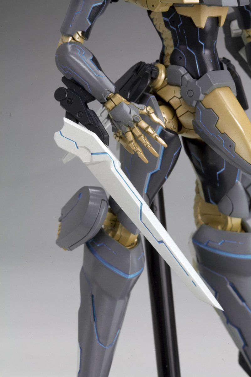 Kotobukiya KP166X Zone Of The Enders Jehuty - BanzaiHobby
