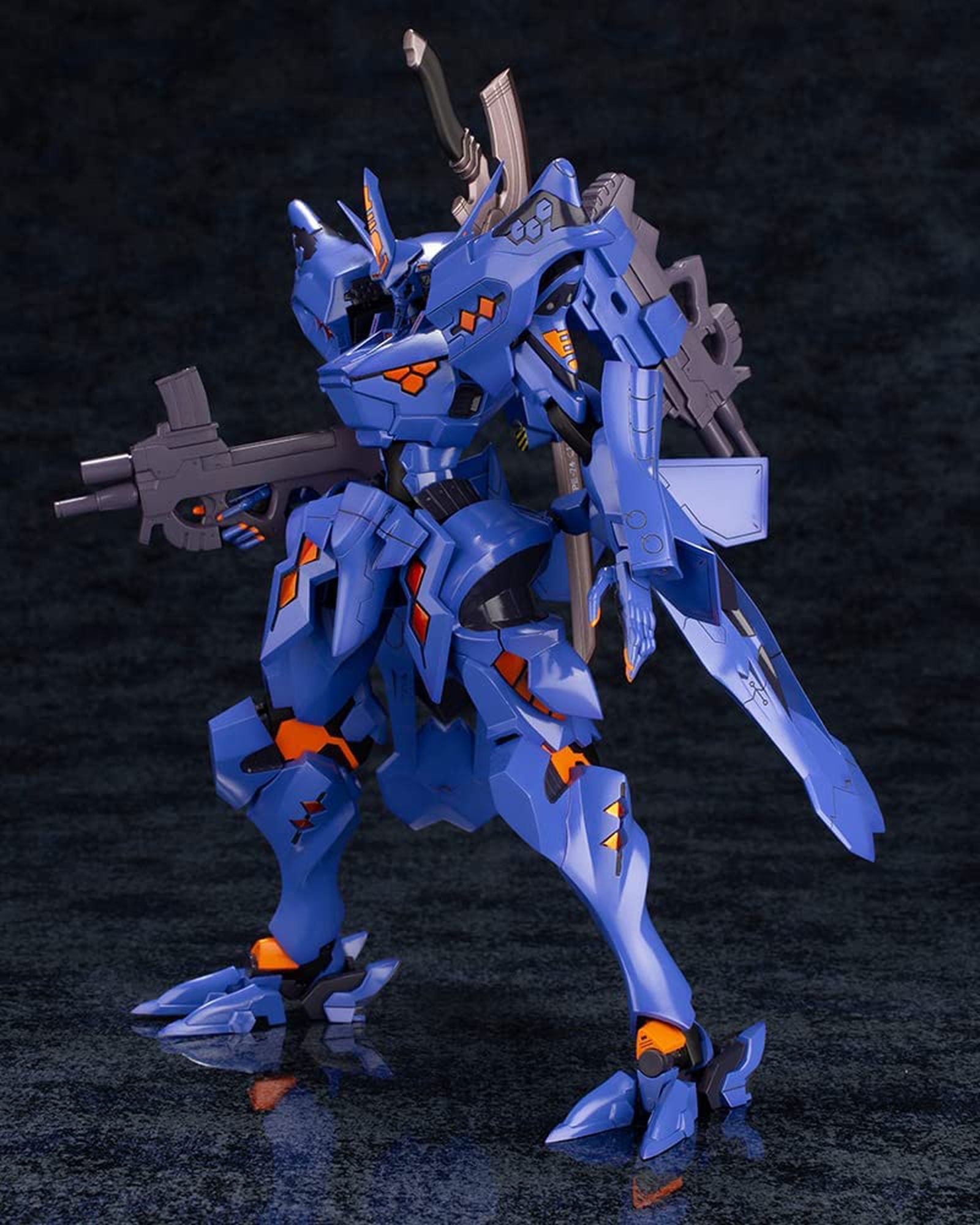 Kotobukiya KP674 Takemikaduchi Type-00R The IRG`s 16th Battalion Commander - BanzaiHobby