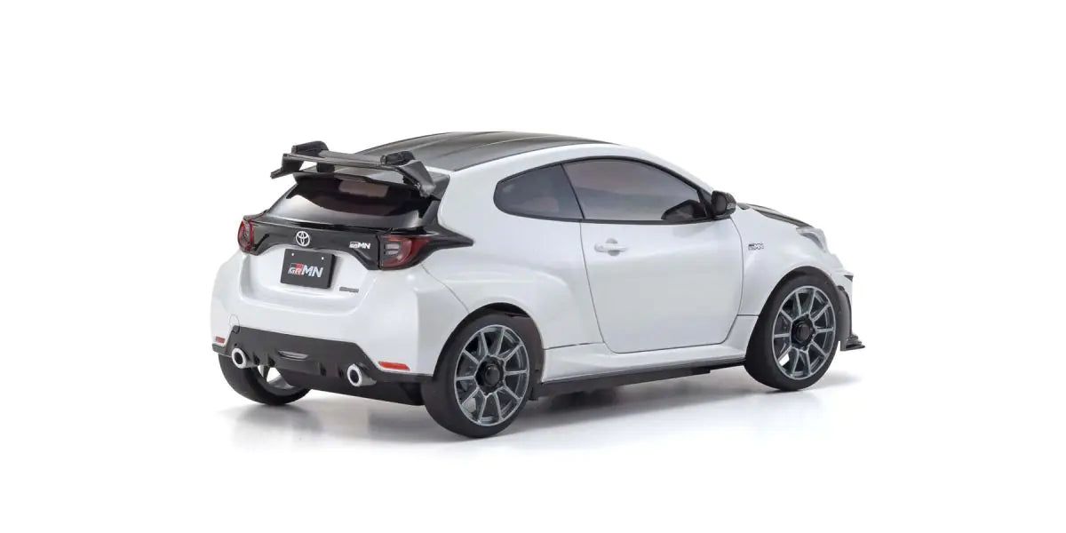 Kyosho 32640PW MINI-Z AWD Toyota GRMN YARIS CIRCUIT PACKAGE White Pearl - BanzaiHobby