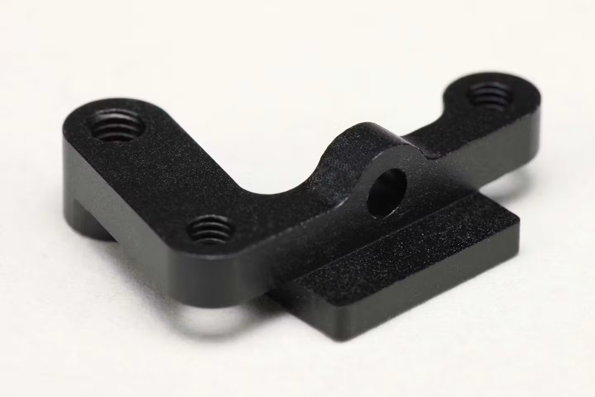 (PO OCT 2026) Yokomo MD-008RADR Aluminum Rear Lower Arm Adapter (Right) - Yokomo Banzai Hobby