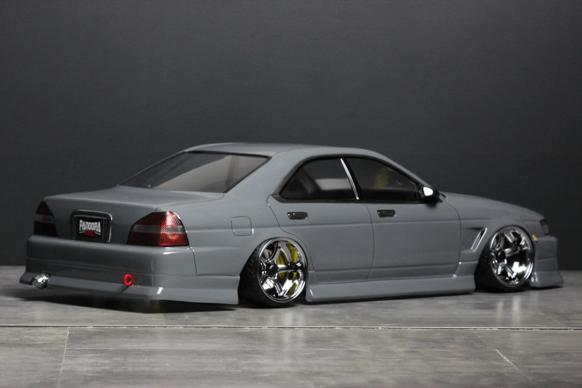 Pandora RC PABG-3069 Nissan Laurel C35 - BanzaiHobby