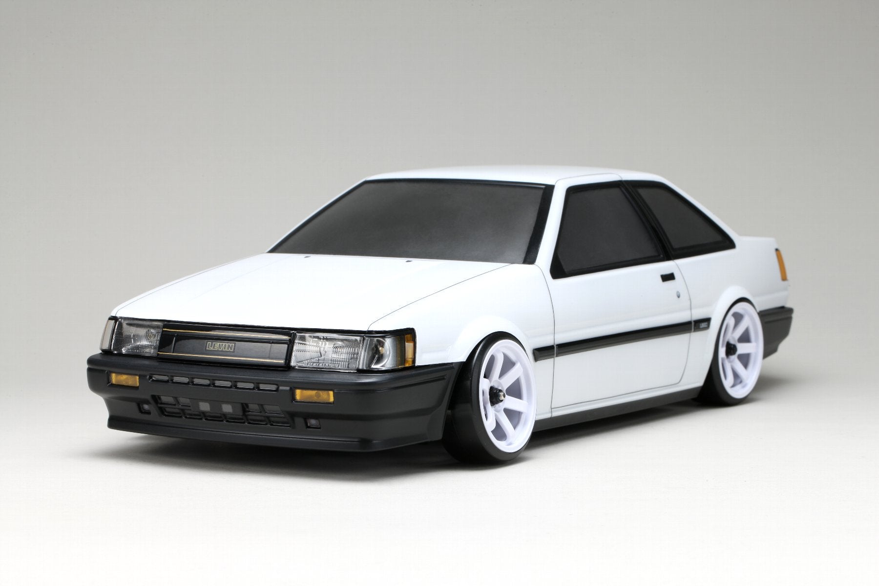 Yokomo miniQLo 2台 Yokomo SD-AE86L2B Toyota Corolla (AE86) Levin 2-Door Body Set