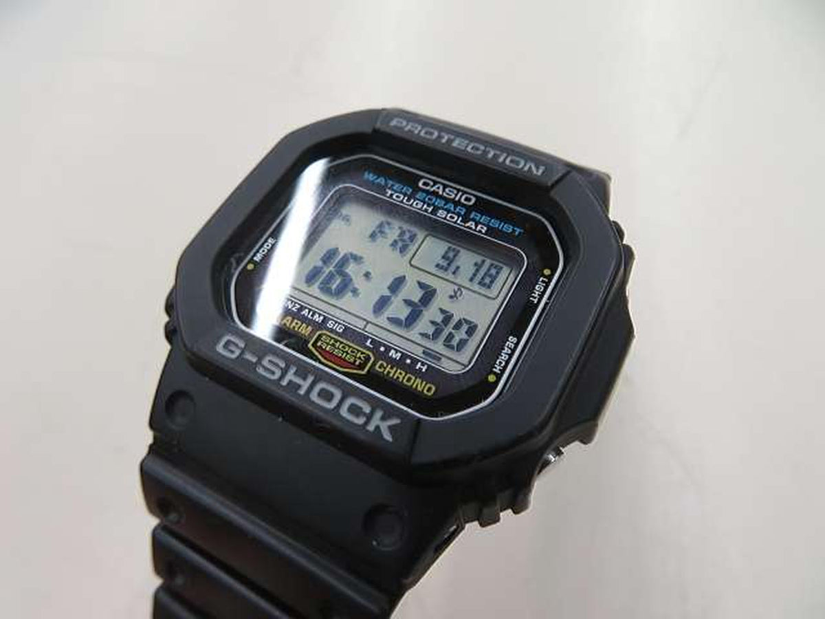 CASIO Quartz Digital Wristwatch G-5600UE