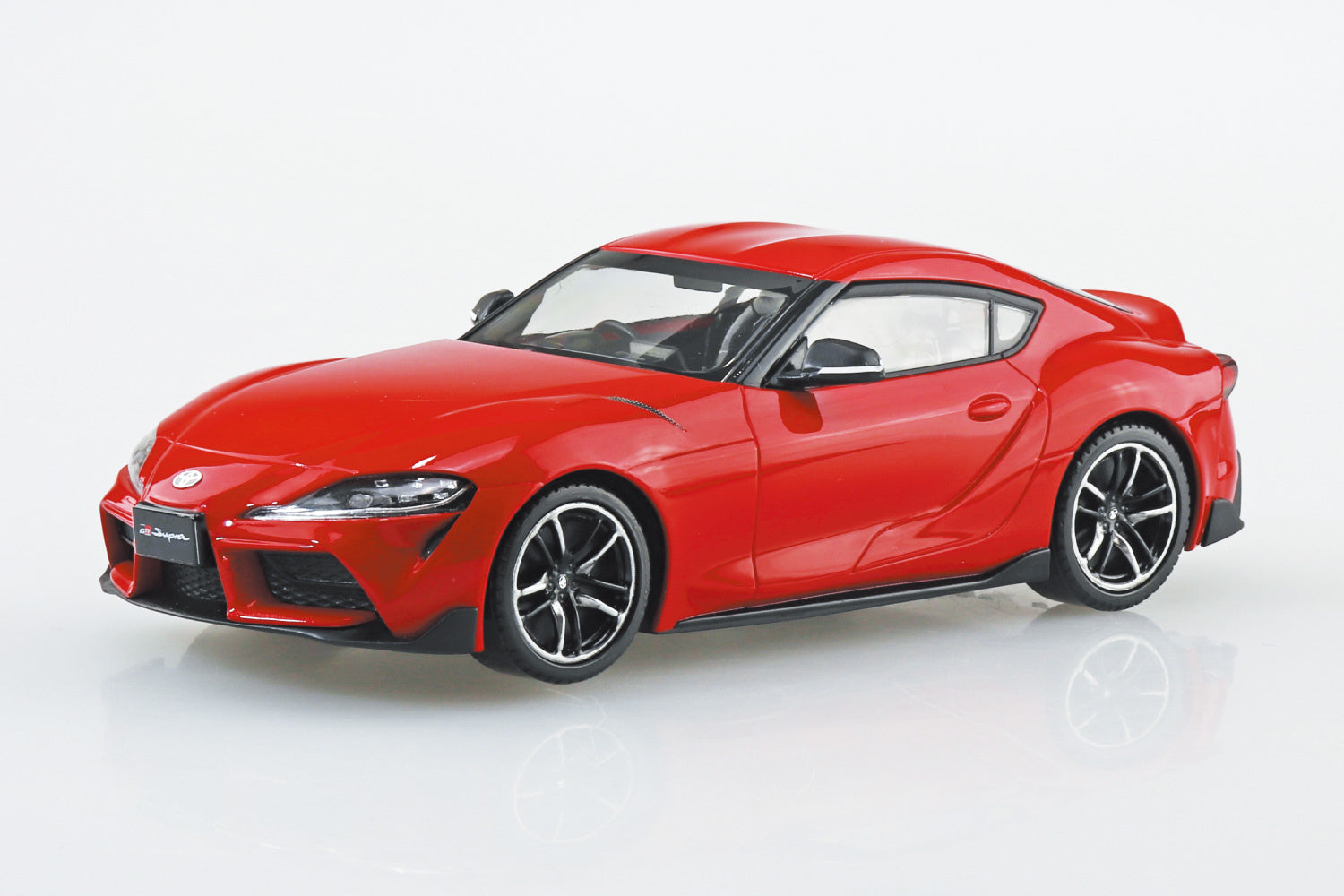 Aoshima 1/32 RakuPla Snap Kit No.13-PR Toyota GR Supra 2019 Prominence Red - BanzaiHobby
