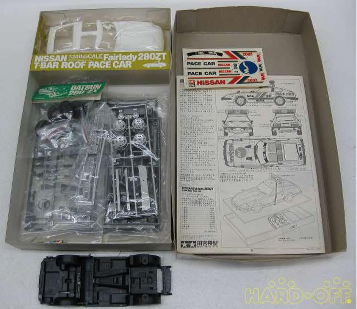 TAMIYA 1/24 Nissan Fairlady 280ZT T-Bar Roof Pe 2435 - Banzai Thrifting | BanzaiHobby