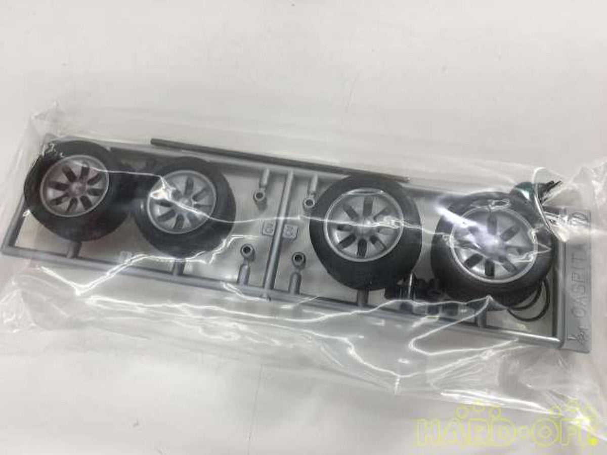 FUJIMI 1/24 Giotto Caspita Real Sports Car Series NO.13 - Banzai Thrifting | BanzaiHobby