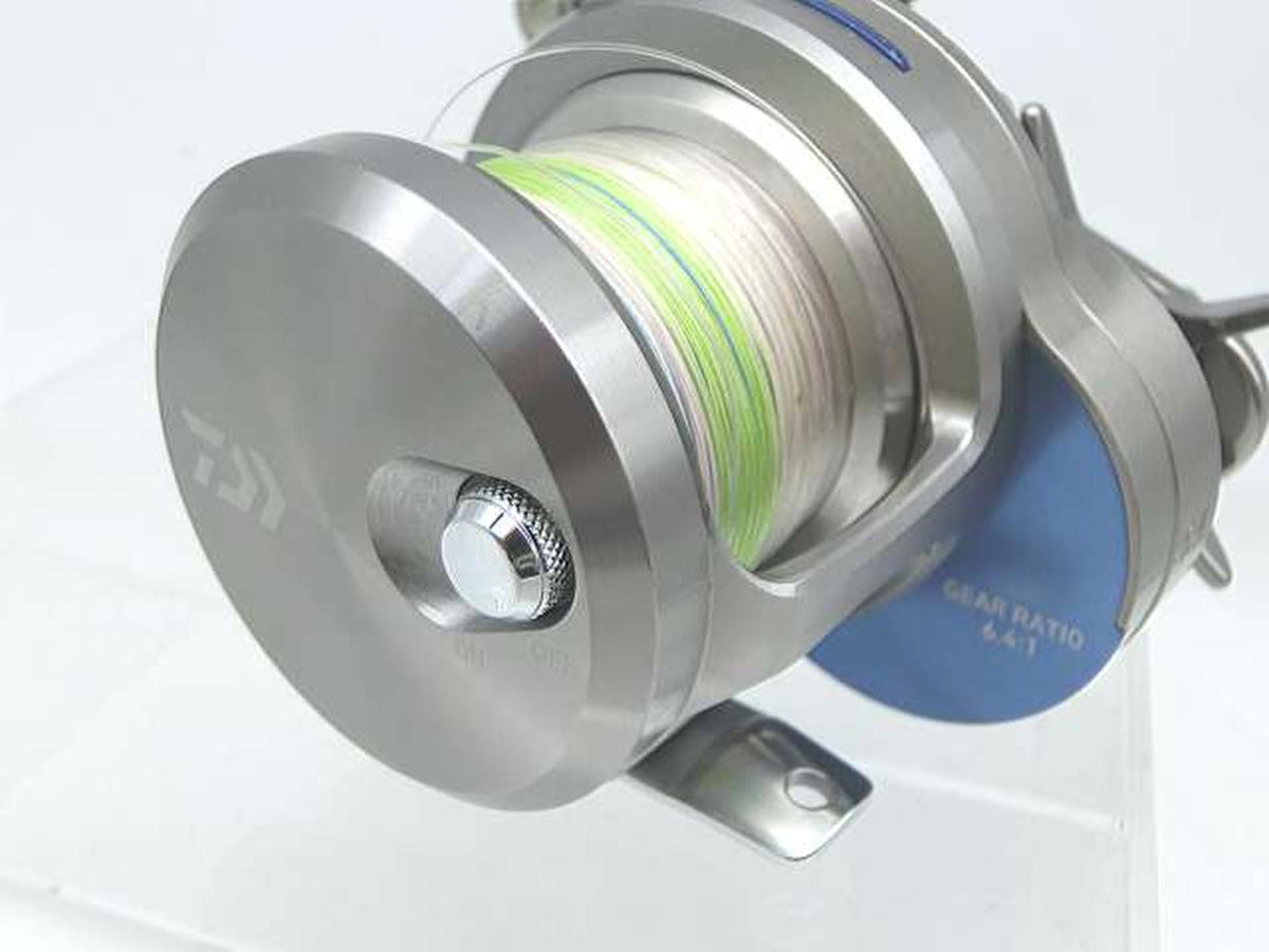 DAIWA 15 Saltiga 15HL (607261) 607261 - Banzai Thrifting | BanzaiHobby