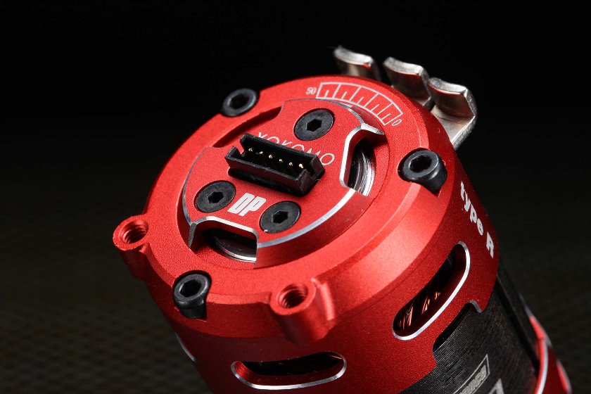 Yokomo RPM-D2135RR DX2 Type-R Brushless Motor 13.5T (Red) Drift Performance (12.3x7.25x24) - BanzaiHobby