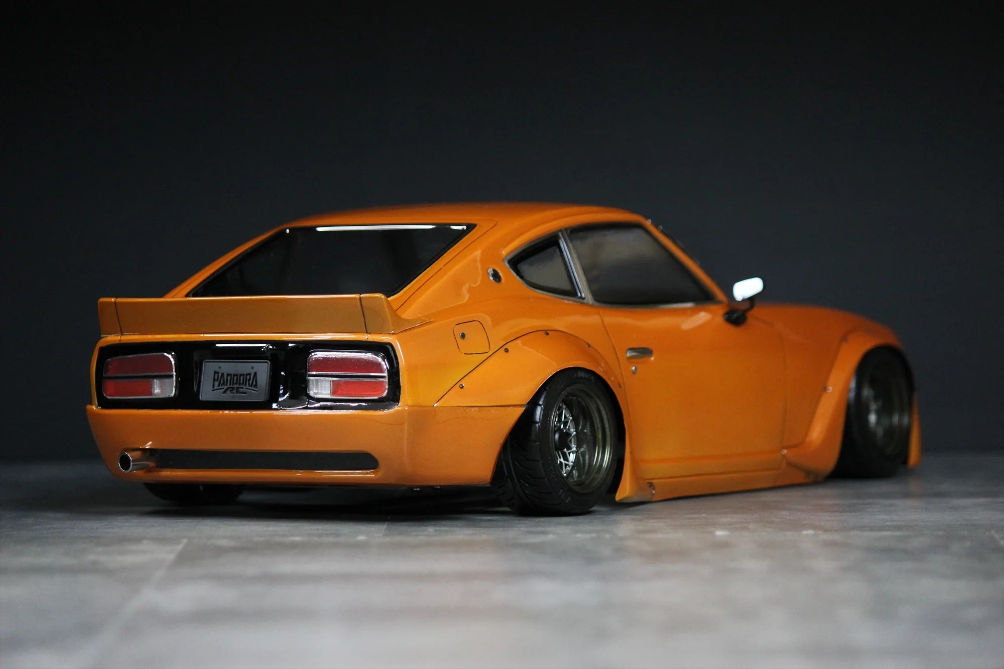Pandora RC PAB-3216 NISSAN FAIRLADY Z (S30) CUSTOM | STAR ROAD - BanzaiHobby