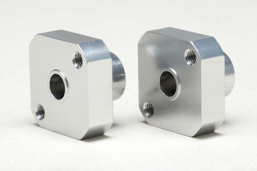 Yokomo ZB-011R Aluminum rear wheel hub (2 pieces) for YZ-834B Dogfighter - BanzaiHobby