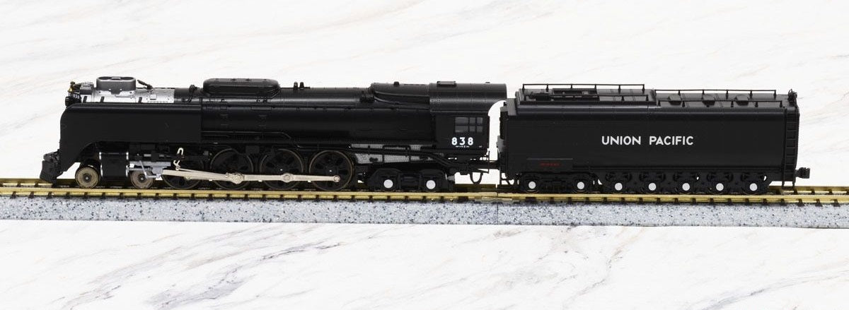 UP FEF-3 Steam Locomotive #838 (Active Ver.)