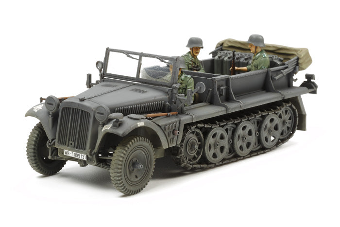 37016 German 1T Half-Track Sd.Kfz 10