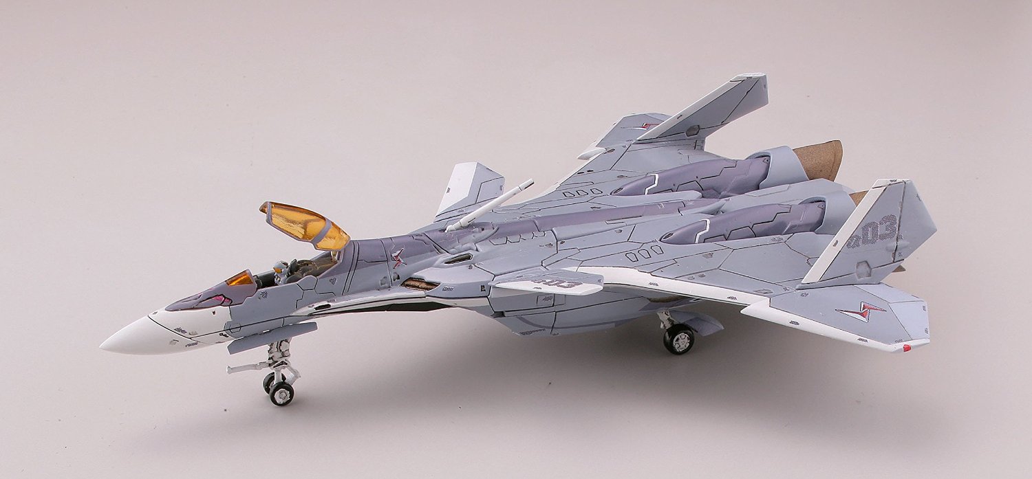 MCR13 1/144 VF-31A Fighter