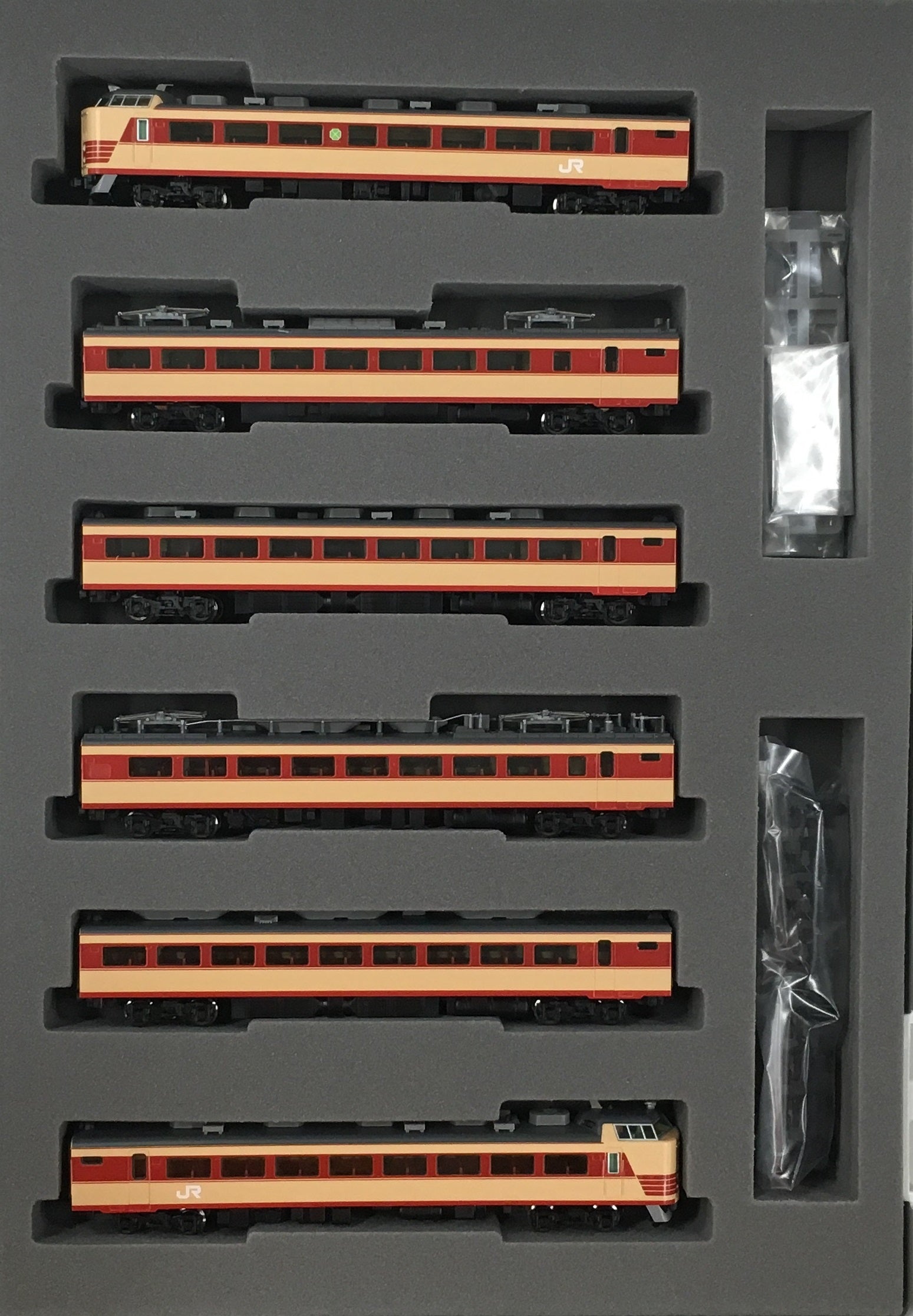92844 J.R. Limited Express Series 183/485 Kitakinki 6-Car Set