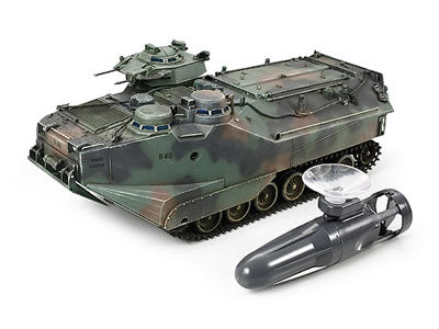 89736 Sea Dragon w/Motor inside Water