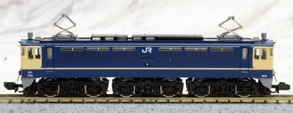 7125 J.R. Electric Locomotive Type EF65-1000 (Tabata Rail Yard