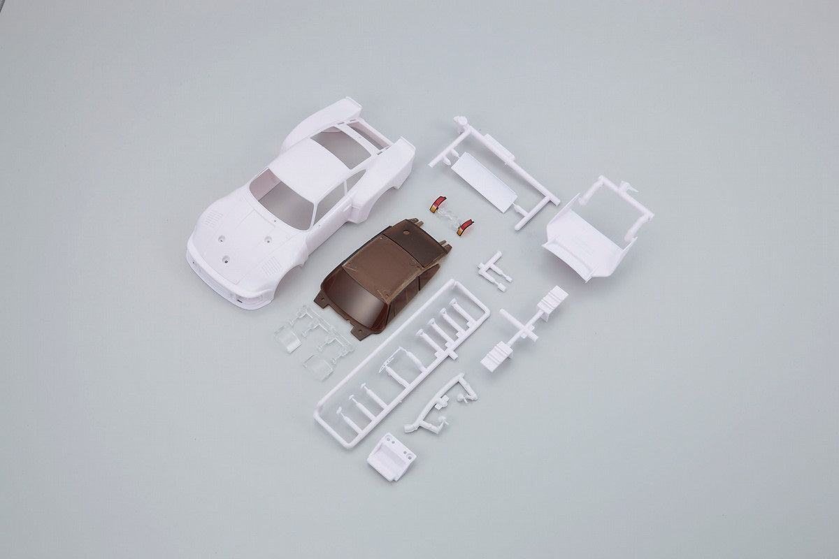 ミニッツ MZN69 ポルシェ 935 ターボ ホワイトボディセット Banzai Hobby - Kyosho MZN69 Porsche 935 Turbo White Body Set