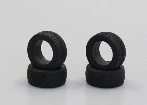 MZT100C-F30 Classic set of tires ( Normal size 30?)