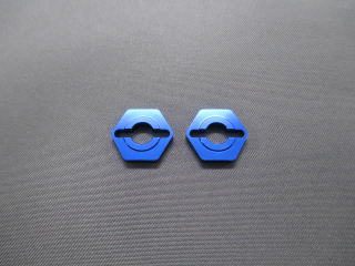 TN-828 Hex Hub 2mm Thick Blue