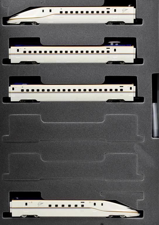 92545 J.R. Series W7 Hokuriku SHINKANSEN (Basic 4-Car Set)