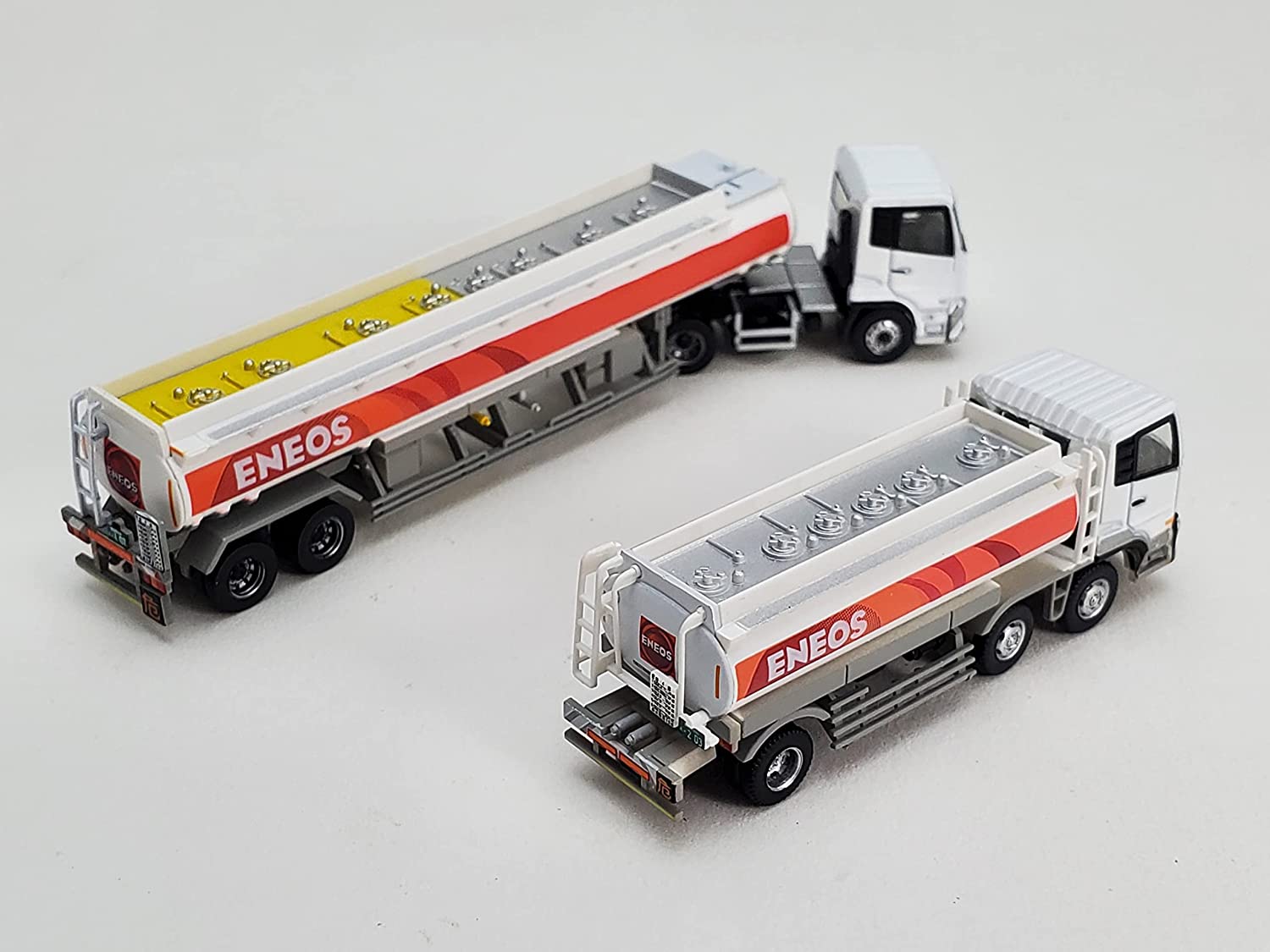 317807 The Truck/Trailer Collection Eneos Tank Truck Set B (2 Ca